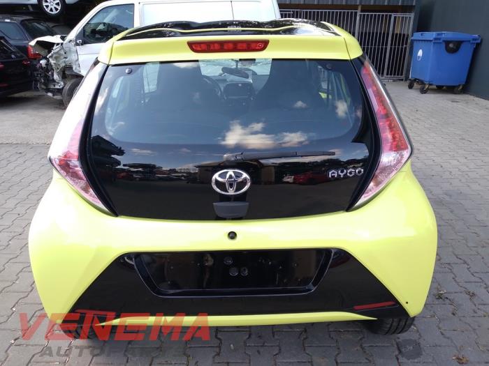 Toyota Aygo 1.0 12V VVT-i Sloopvoertuig (2017, Geel)