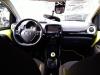 Toyota Aygo 1.0 12V VVT-i Sloopvoertuig (2017, Geel)