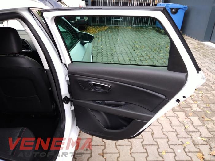 Seat Leon ST 2.0 TDI FR 16V Sloopvoertuig (2017, Wit)