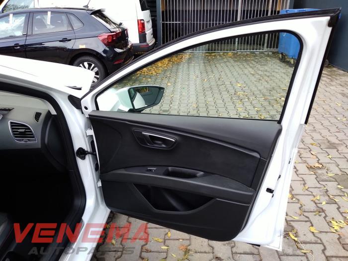 Seat Leon ST 2.0 TDI FR 16V Sloopvoertuig (2017, Wit)