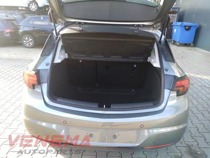 Opel Astra Sloopvoertuig (2018)