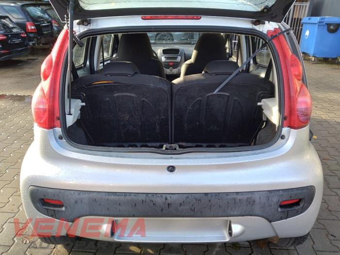 Peugeot 107 1.0 12V Sloopvoertuig (2011)