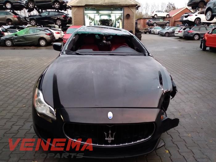 Maserati Quattroporte VI 3.0 Diesel Sloopvoertuig (2016, Metallic, Zwart)