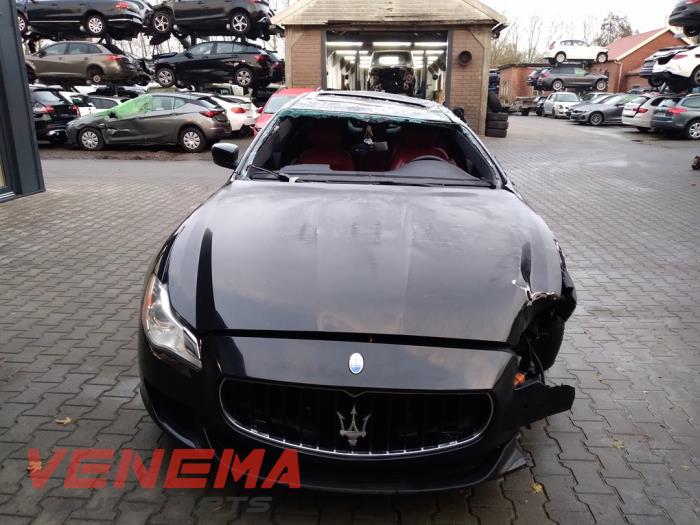 Maserati Quattroporte VI 3.0 Diesel Sloopvoertuig (2016, Metallic, Zwart)