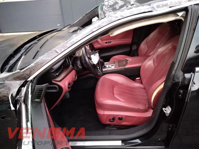 Maserati Quattroporte VI 3.0 Diesel Sloopvoertuig (2016, Metallic, Zwart)