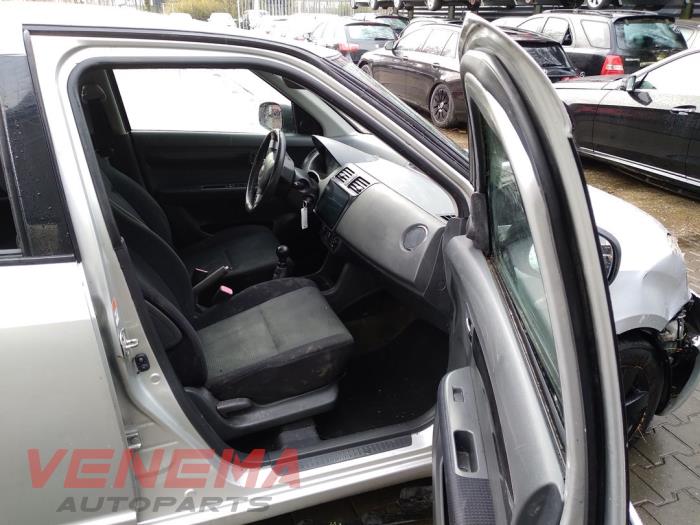 Suzuki Swift 1.3 VVT 16V Sloopvoertuig (2008, Metallic, Zilvergrijs)