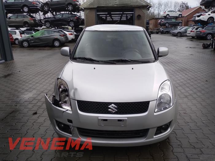 Suzuki Swift 1.3 VVT 16V Sloopvoertuig (2008, Metallic, Zilvergrijs)