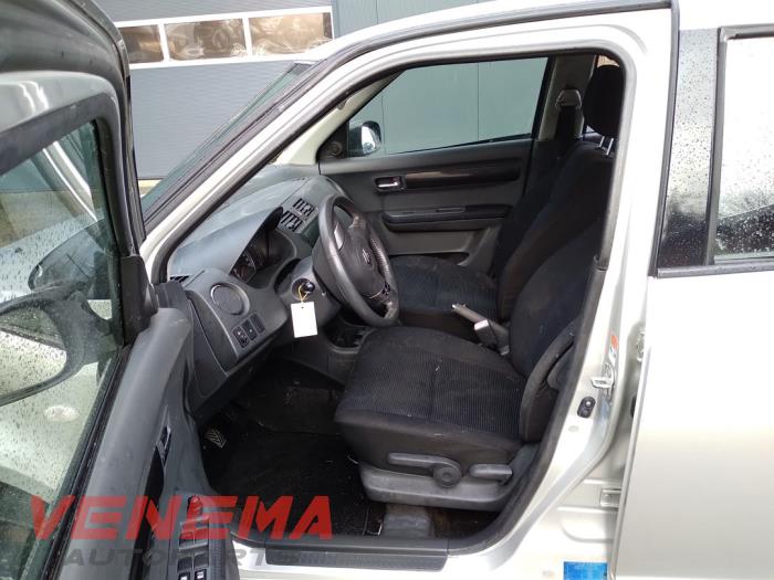 Suzuki Swift 1.3 VVT 16V Sloopvoertuig (2008, Metallic, Zilvergrijs)