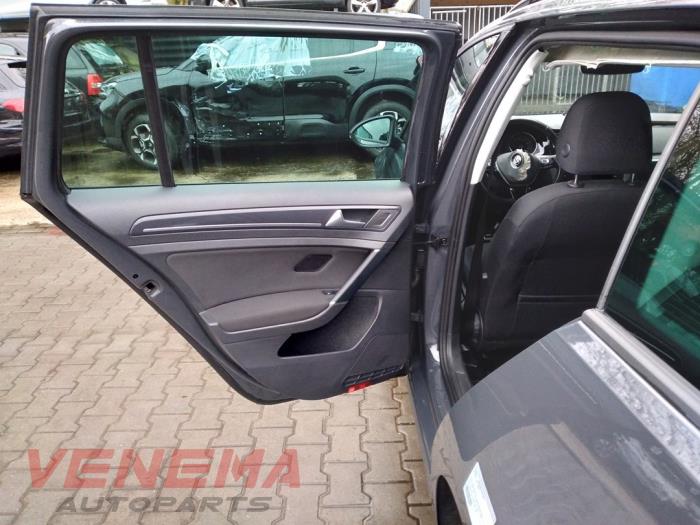 Volkswagen Golf VII Variant 2.0 TDI 16V Sloopvoertuig (2020, Muisgrijs)