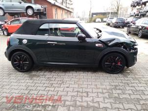 Mini Mini Convertible 2.0 16V John Cooper Works Sloopvoertuig (2019, Groen)