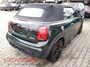 Mini Mini Convertible 2.0 16V John Cooper Works Sloopvoertuig (2019, Groen)