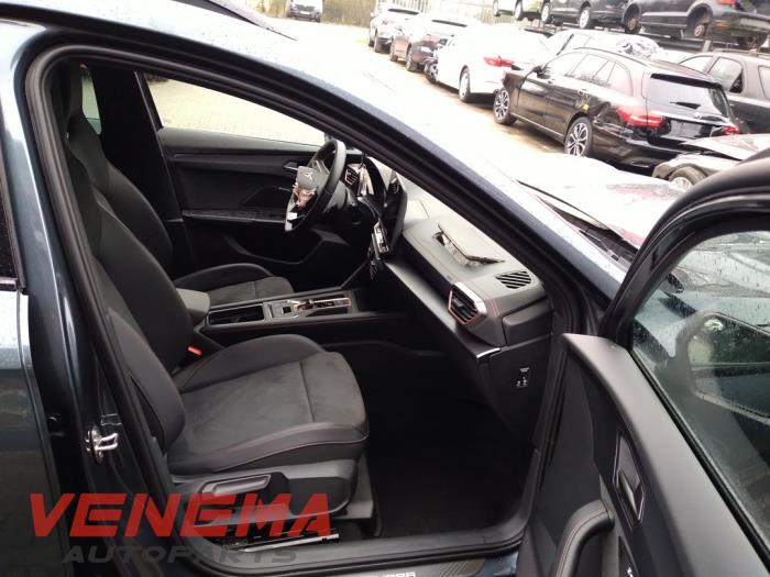 Cupra Formentor 1.5 e-Hybrid VZ 16V Sloopvoertuig (2025, Metallic)