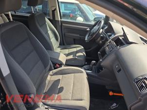 Volkswagen Touran 1.6 TDI 16V Sloopvoertuig (2011, Metallic)