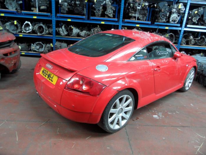 Audi TT 1.8 20V Turbo Quattro Sloopvoertuig (2003, Rood)