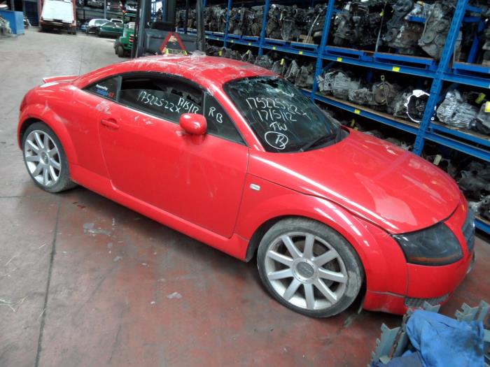 Audi TT 1.8 20V Turbo Quattro Sloopvoertuig (2003, Rood)