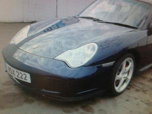 Porsche 911 3.6 Carrera 4 24V Sloopvoertuig (2004, Blauw)