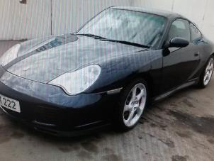 Porsche 911 3.6 Carrera 4 24V Sloopvoertuig (2004, Blauw)