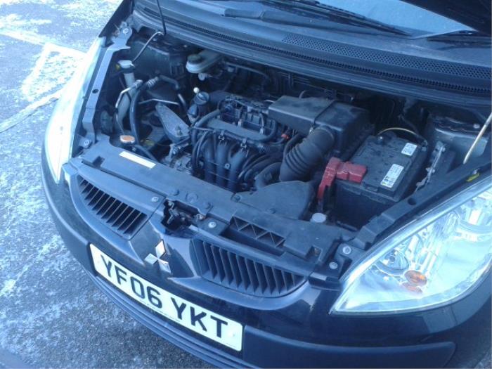 Mitsubishi Colt Sloopvoertuig (2007, Zwart)