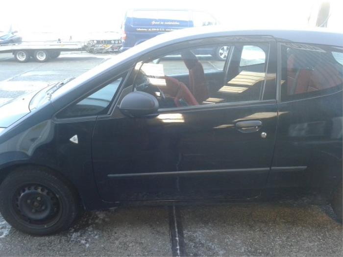 Mitsubishi Colt Sloopvoertuig (2007, Zwart)