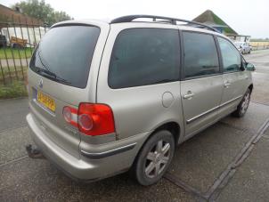 Volkswagen Sharan 2.0 TDI Sloopvoertuig (2006, Beige)