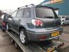 Mitsubishi Outlander 2.0 16V 4x4 Sloopvoertuig (2003, Grijs)