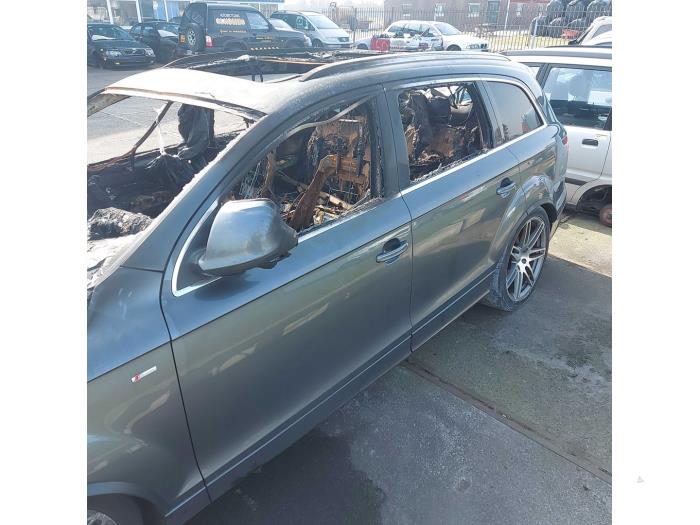 Audi Q7 4.2 TDI V8 32V Sloopvoertuig (2007, Grijs)