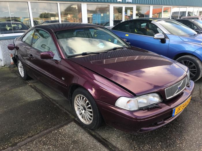 Volvo C70 2.0 T 20V Sloopvoertuig (2000, Paars)