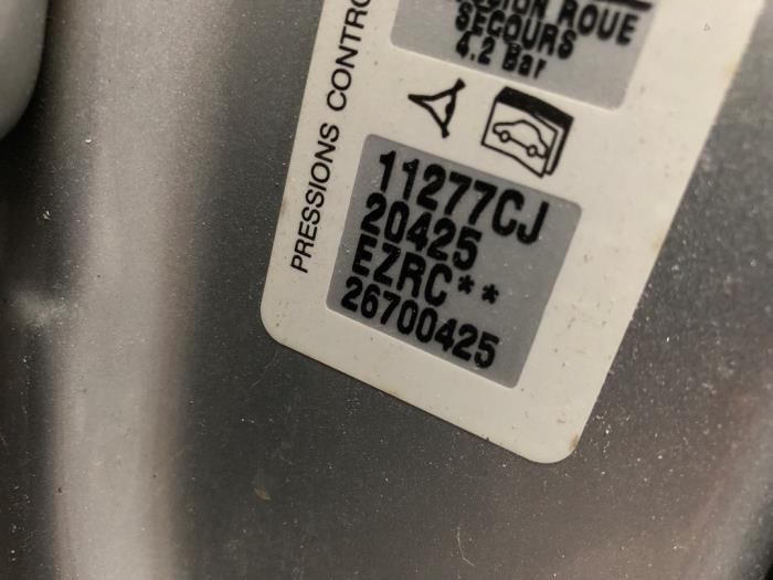 Peugeot 407 SW 1.8 16V Sloopvoertuig (2009, Grijs)