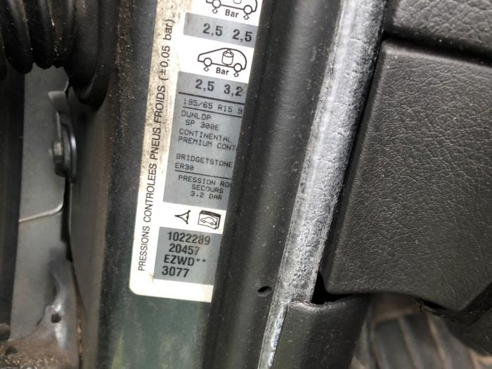 Peugeot 307 SW 1.6 16V Sloopvoertuig (2005, Grijs)