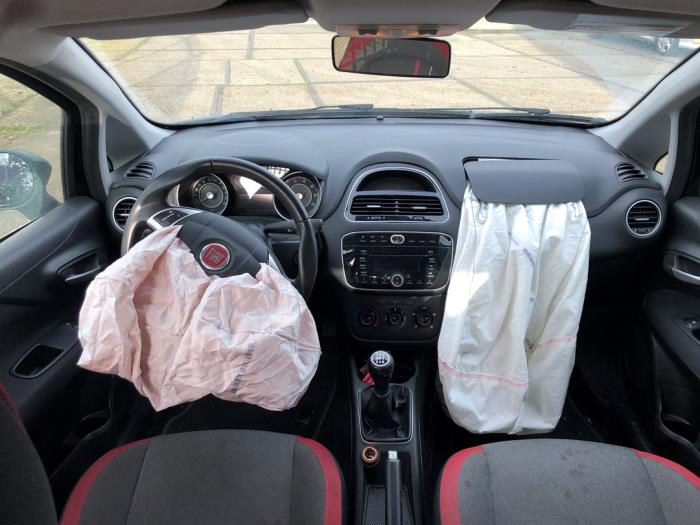 Fiat Punto Evo 1.3 JTD Multijet 85 16V Euro 5 Sloopvoertuig (2012, Zwart)