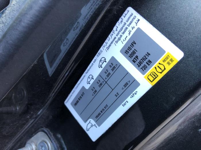 Peugeot Partner 1.6 BlueHDI 75 Sloopvoertuig (2018, Grijs)