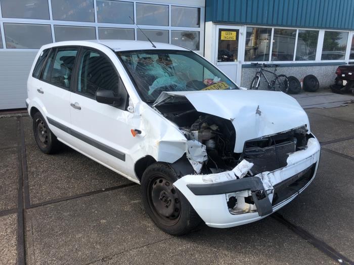 Ford Fusion 1.4 16V Sloopvoertuig (2010, Wit)