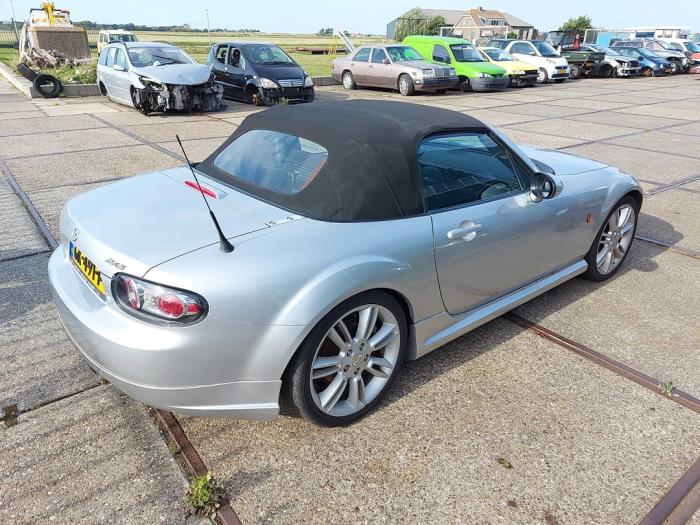 Mazda MX-5 1.8i 16V Sloopvoertuig (2006, Grijs)