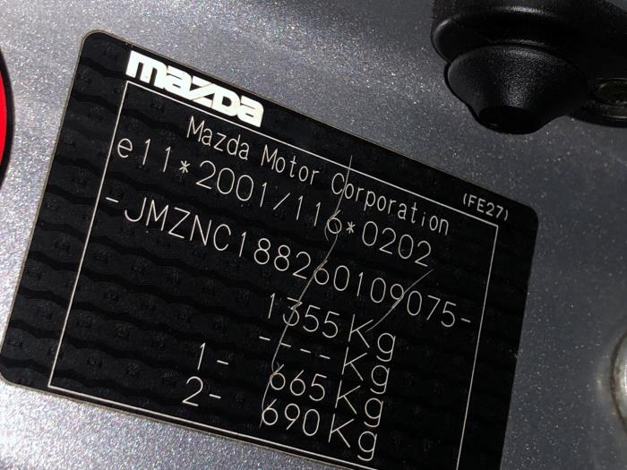 Mazda MX-5 1.8i 16V Sloopvoertuig (2006, Grijs)