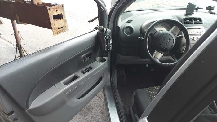 Daihatsu Sirion 2 1.3 16V DVVT Sloopvoertuig (2008, Grijs)