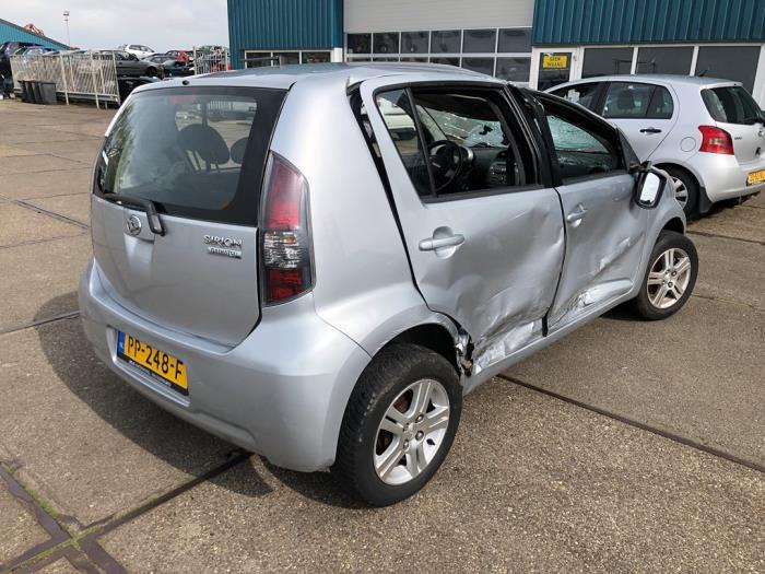 Daihatsu Sirion 2 1.3 16V DVVT Sloopvoertuig (2008, Grijs)