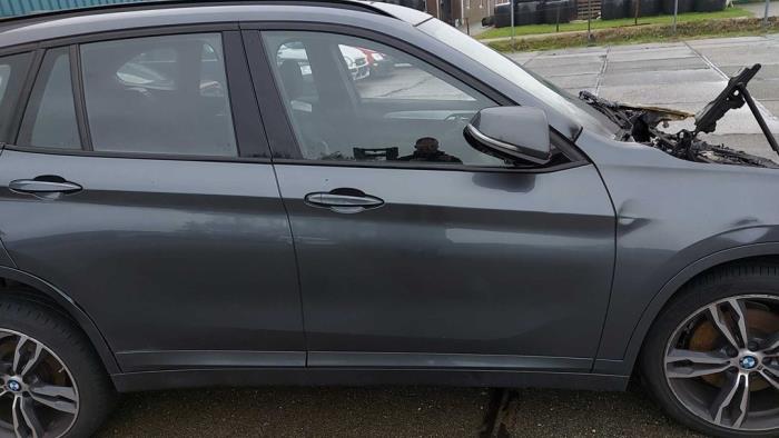 BMW X1 xDrive 28i 2.0 16V Twin Power Turbo Sloopvoertuig (2016, Grijs)