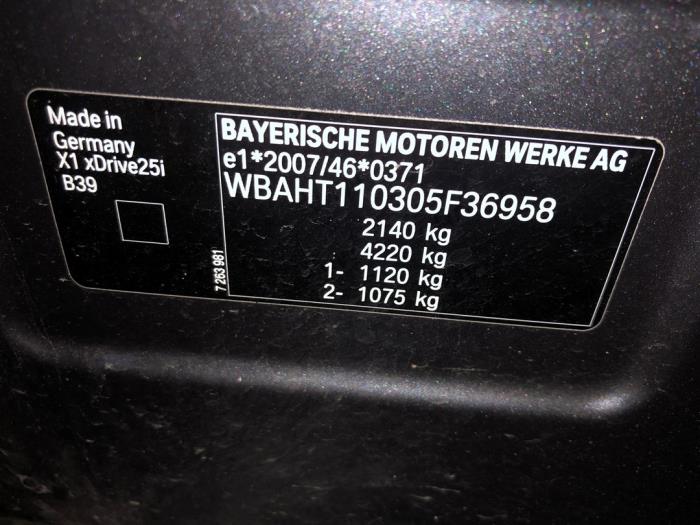 BMW X1 xDrive 28i 2.0 16V Twin Power Turbo Sloopvoertuig (2016, Grijs)