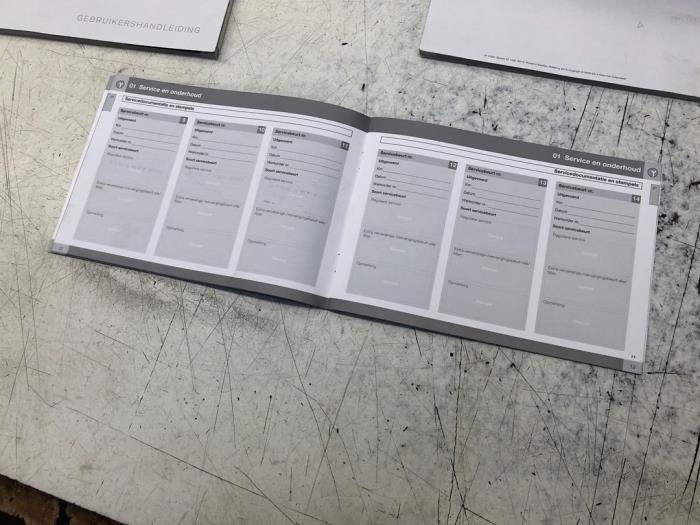 Volvo XC60 I 2.0 T5 16V Sloopvoertuig (2014, Donker, Grijs)