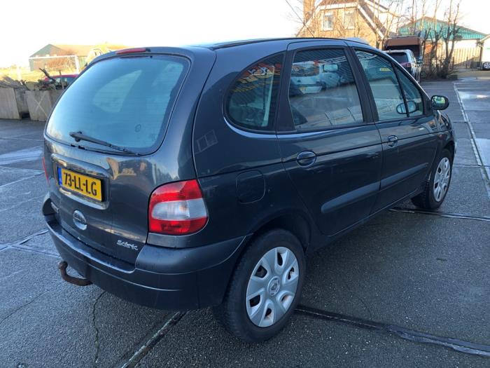 Renault Scénic I 2.0 16V IDE Sloopvoertuig (2003, Grijs)