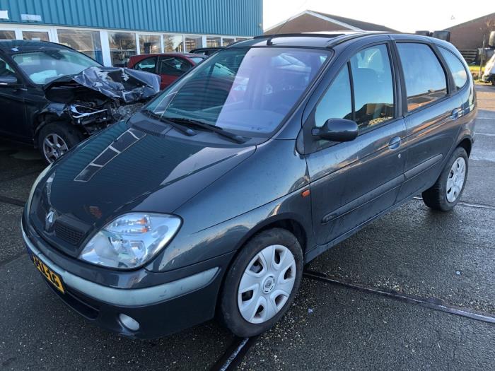 Renault Scénic I 2.0 16V IDE Sloopvoertuig (2003, Grijs)