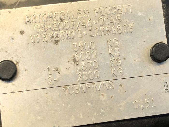 Peugeot Boxer 2.2 Blue HDi 140 Sloopvoertuig (2020, Grijs)