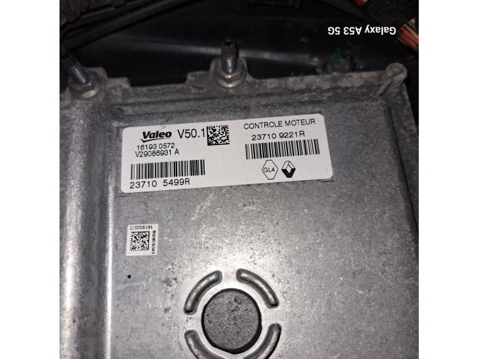 Renault Clio IV Estate/Grandtour 0.9 Energy TCE 90 12V Sloopvoertuig (2016, Grijs)