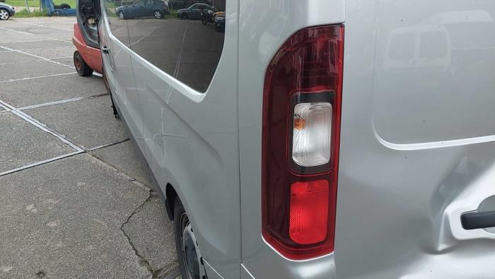 Fiat Talento 2.0 EcoJet BiTurbo 145 Sloopvoertuig (2021, Zilvergrijs)