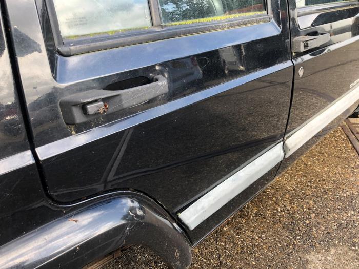 Jeep Cherokee 4.0 i Sloopvoertuig (2000, Zwart)