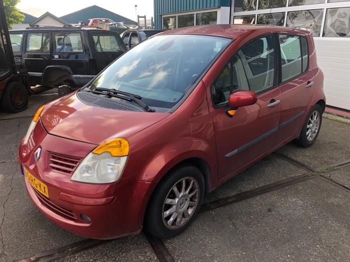 Renault Modus/Grand Modus 1.4 16V Sloopvoertuig (2005, Rood)