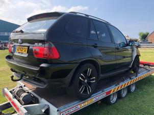 BMW X5 4.4 V8 32V Sloopvoertuig (2001, Zwart)