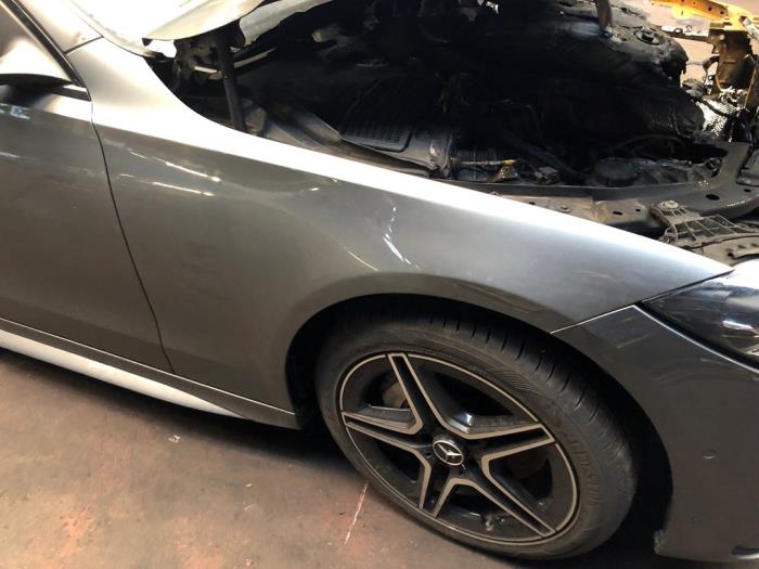 Mercedes C C-300 e 2.0 Turbo Sloopvoertuig (2023, Grijs)