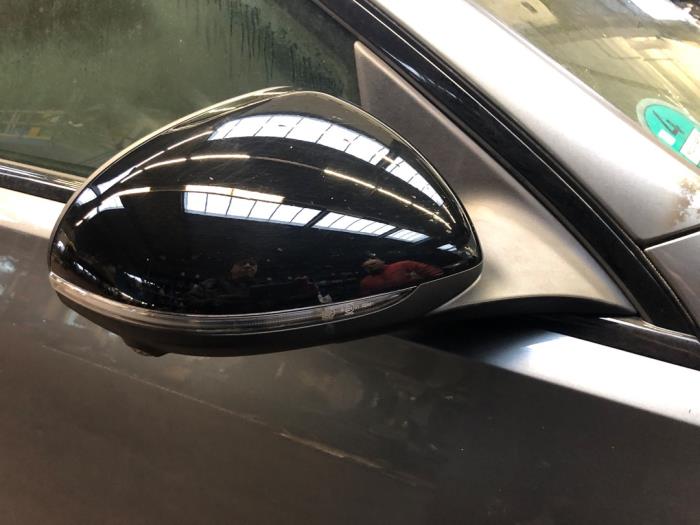 Mercedes C C-300 e 2.0 Turbo Sloopvoertuig (2023, Grijs)