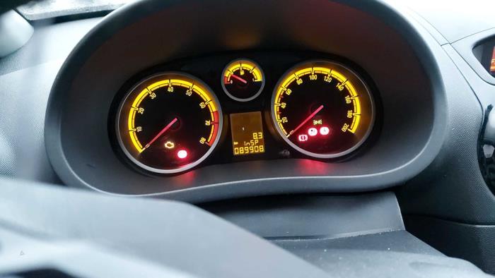 Opel Corsa D 1.2 16V Sloopvoertuig (2010, Grijs)